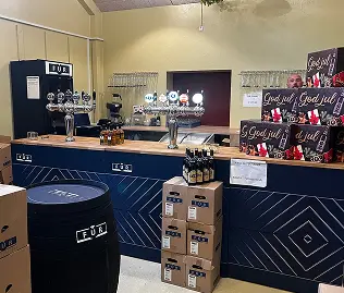 Gårdbutik og ølbar