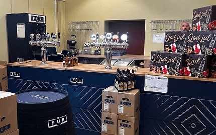 Billede inde i gårdbutikken